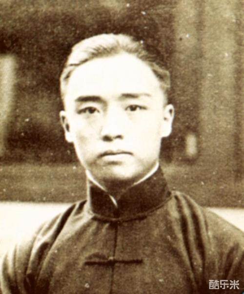 李少春