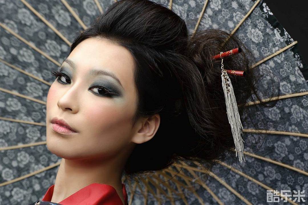 阿曼达·周