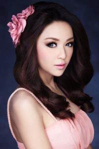 班娜娃·黑玛尼