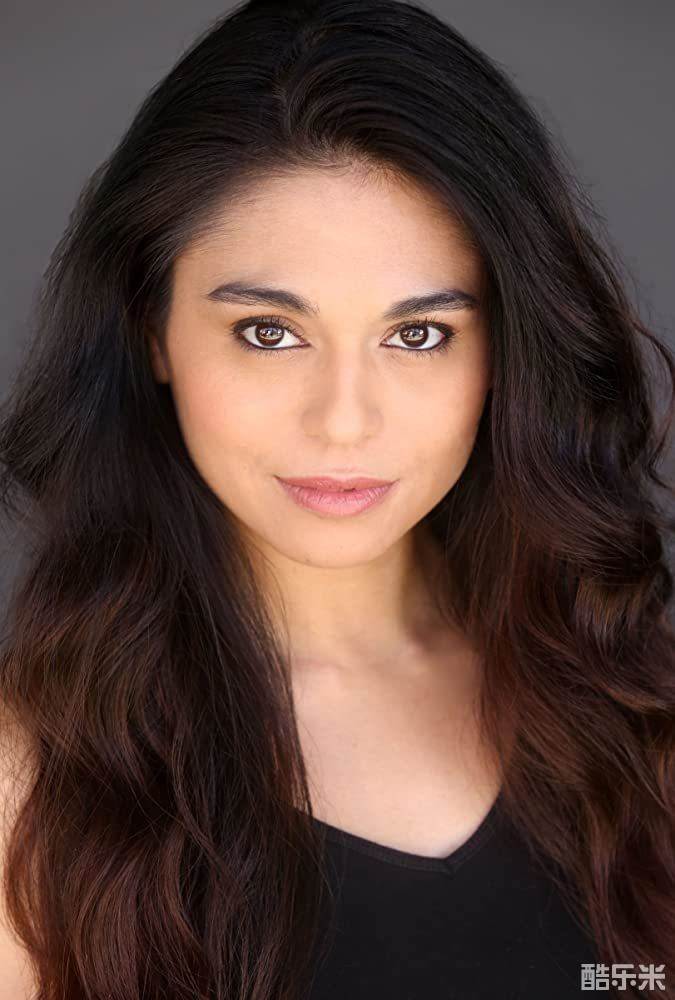 安德里娅·安德拉德