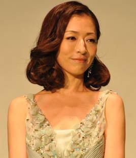 松雪泰子