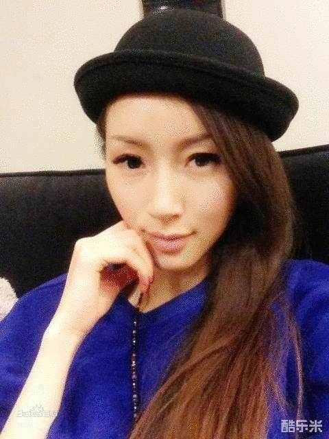 舒然