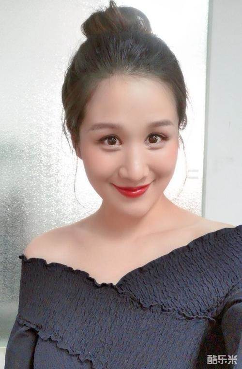 马晨菲