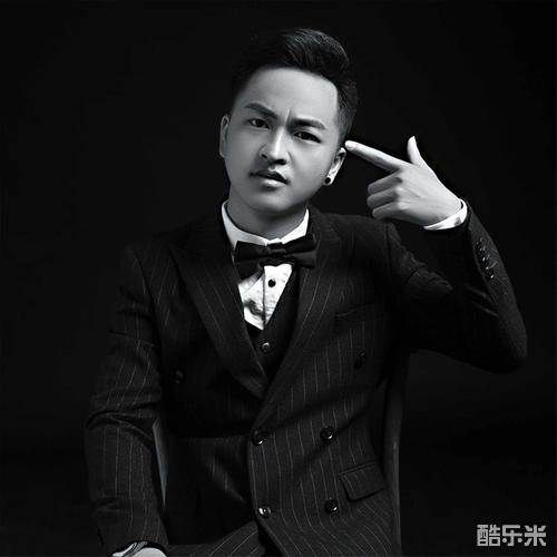 秦博