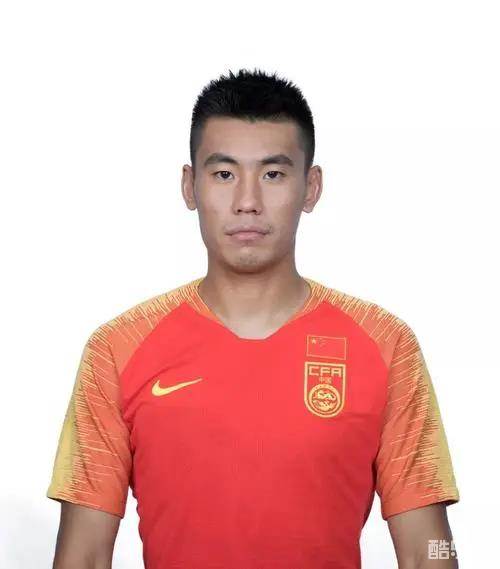 张呈栋
