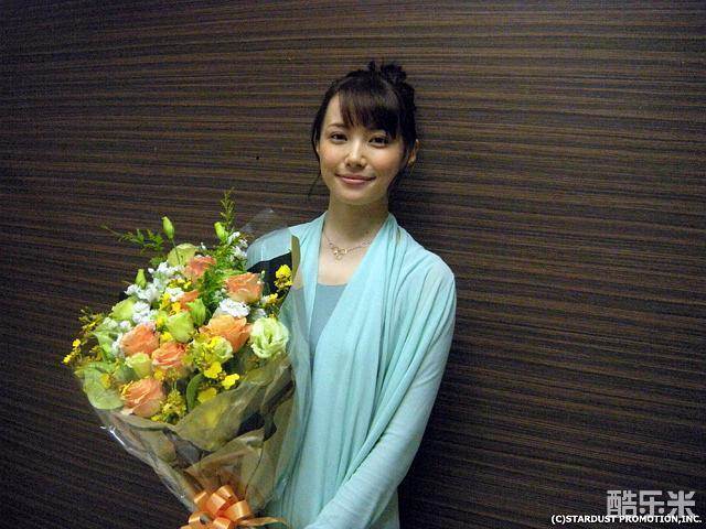美村里江