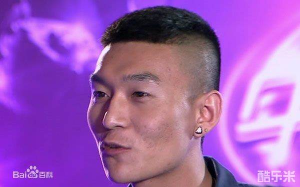 杨成瑞
