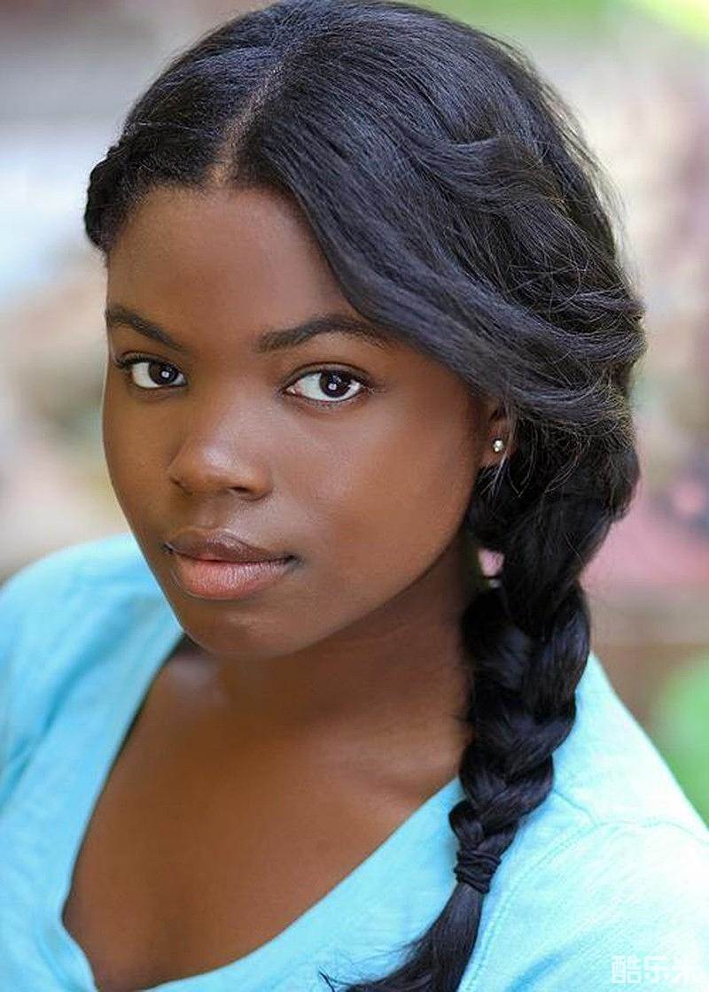 可亚娜·西蒙妮·辛普森