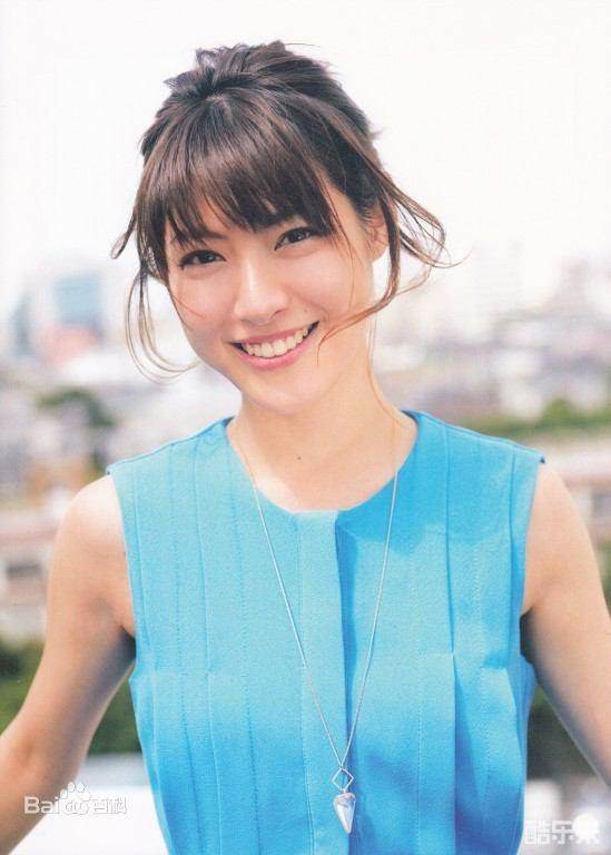 泷本美织