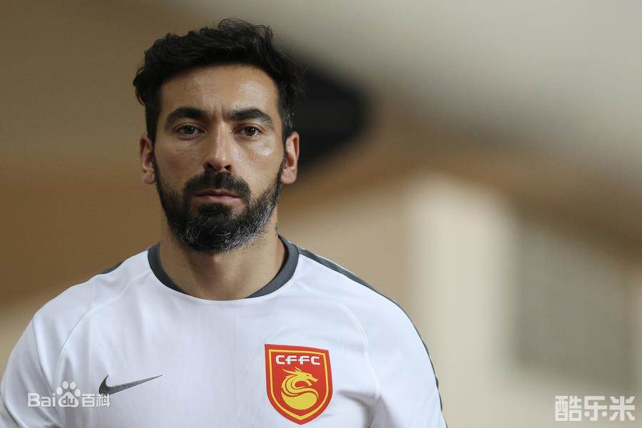 埃泽奎尔·拉维奇