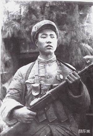邱少云