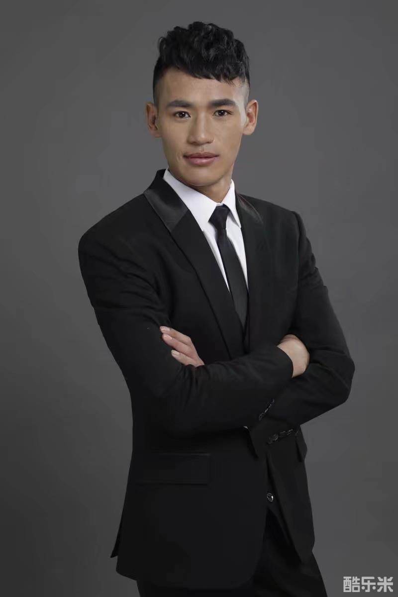 杨子龍