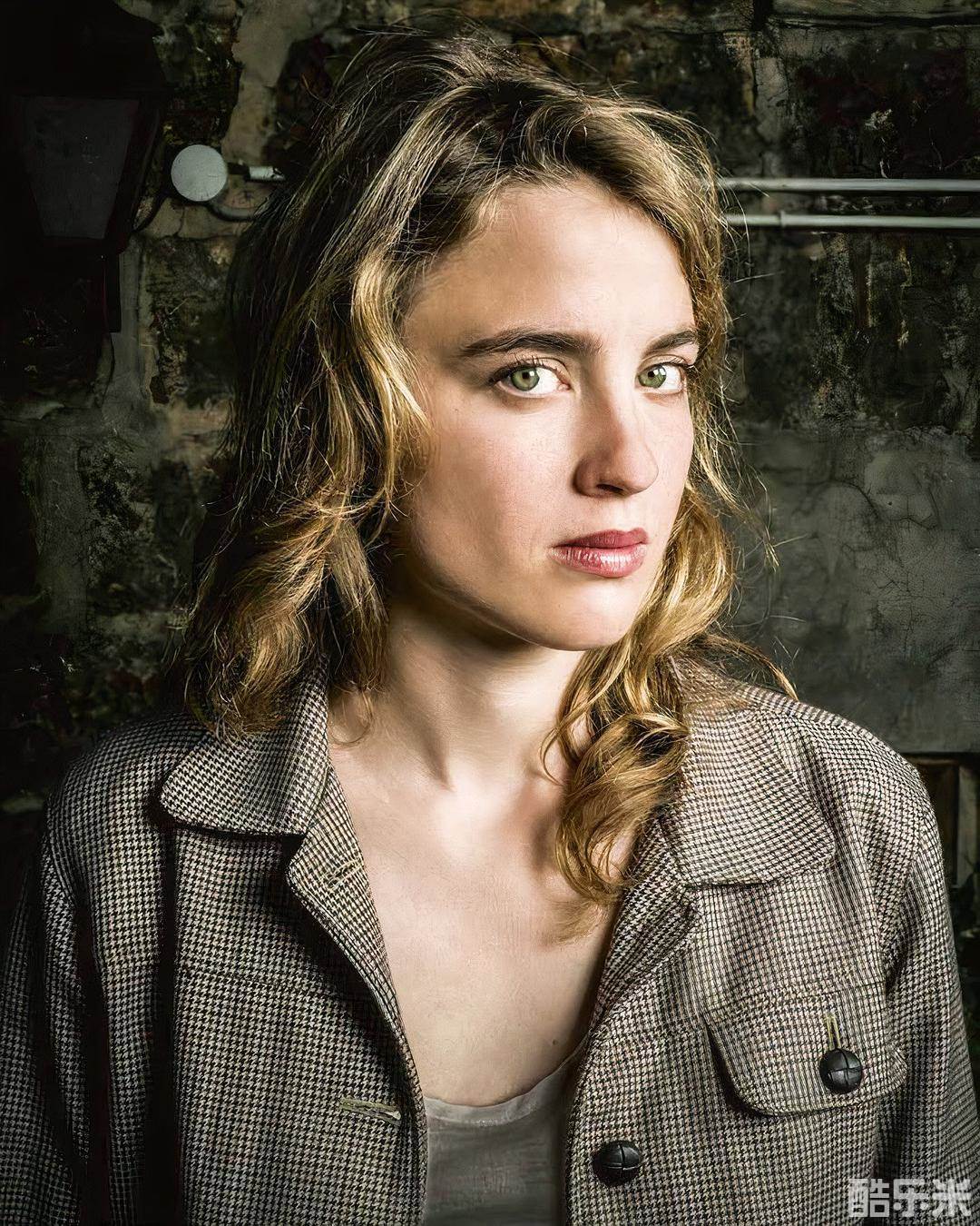 阿黛拉·哈内尔