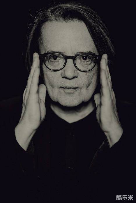 阿格涅丝卡·霍兰