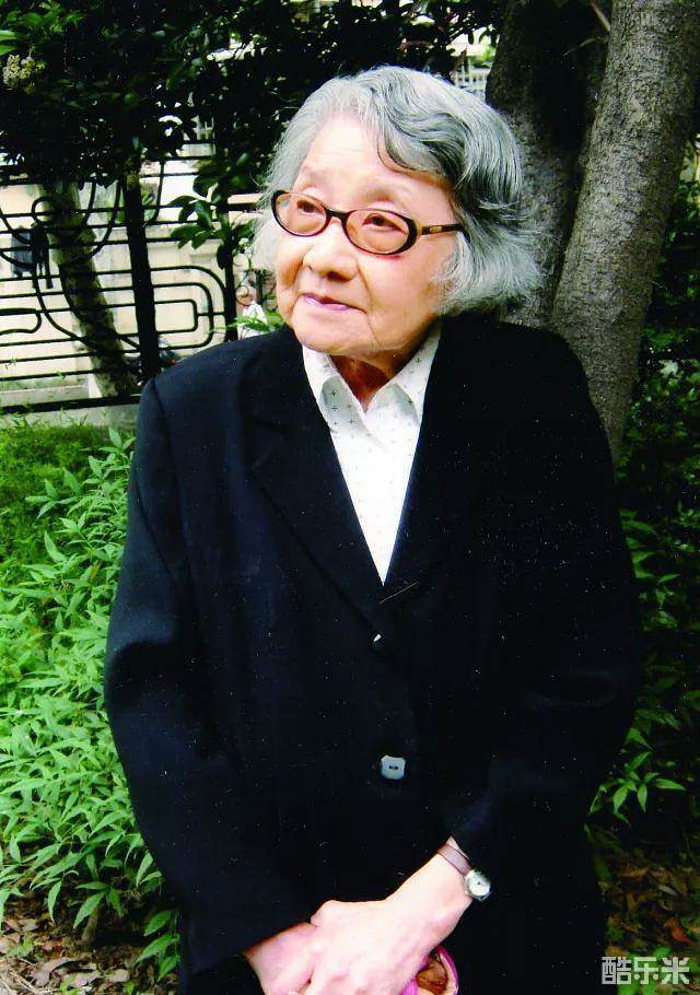 陆青