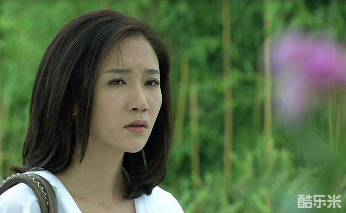 王黎雯