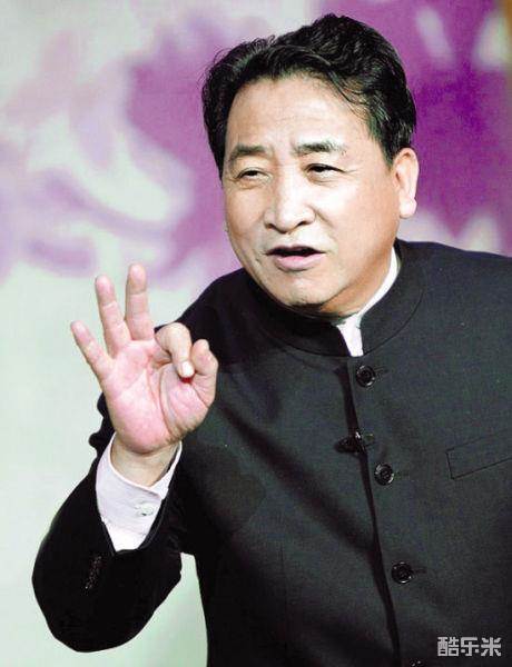 姜昆