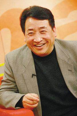 姜昆
