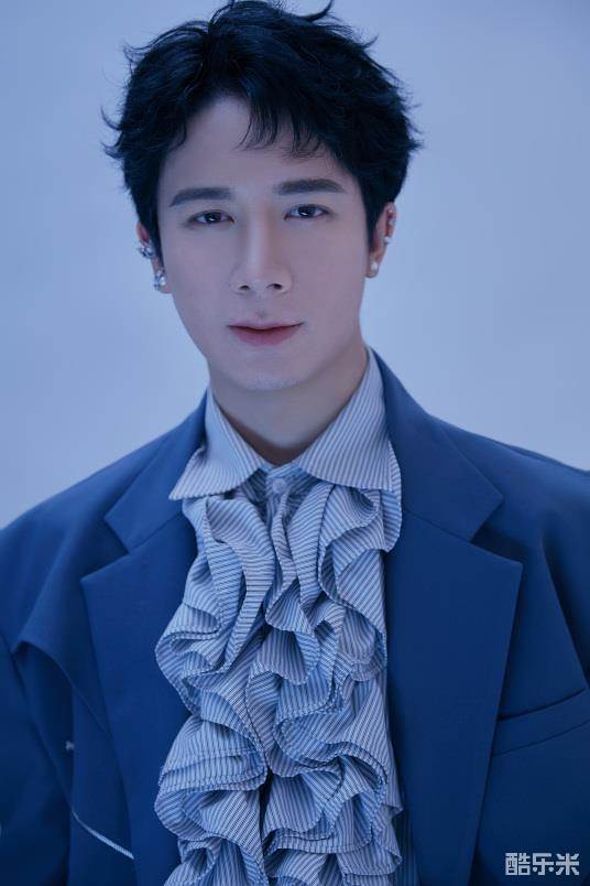 李明霖
