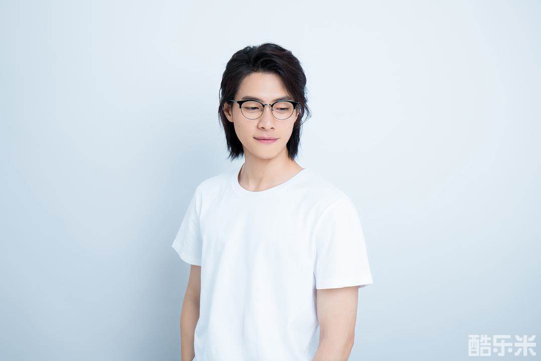 蒋昀霖
