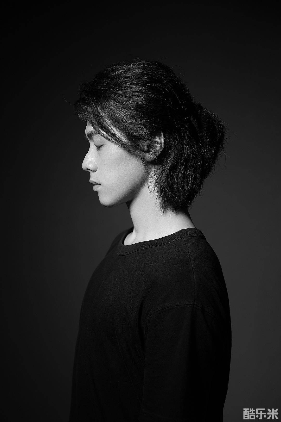 蒋昀霖
