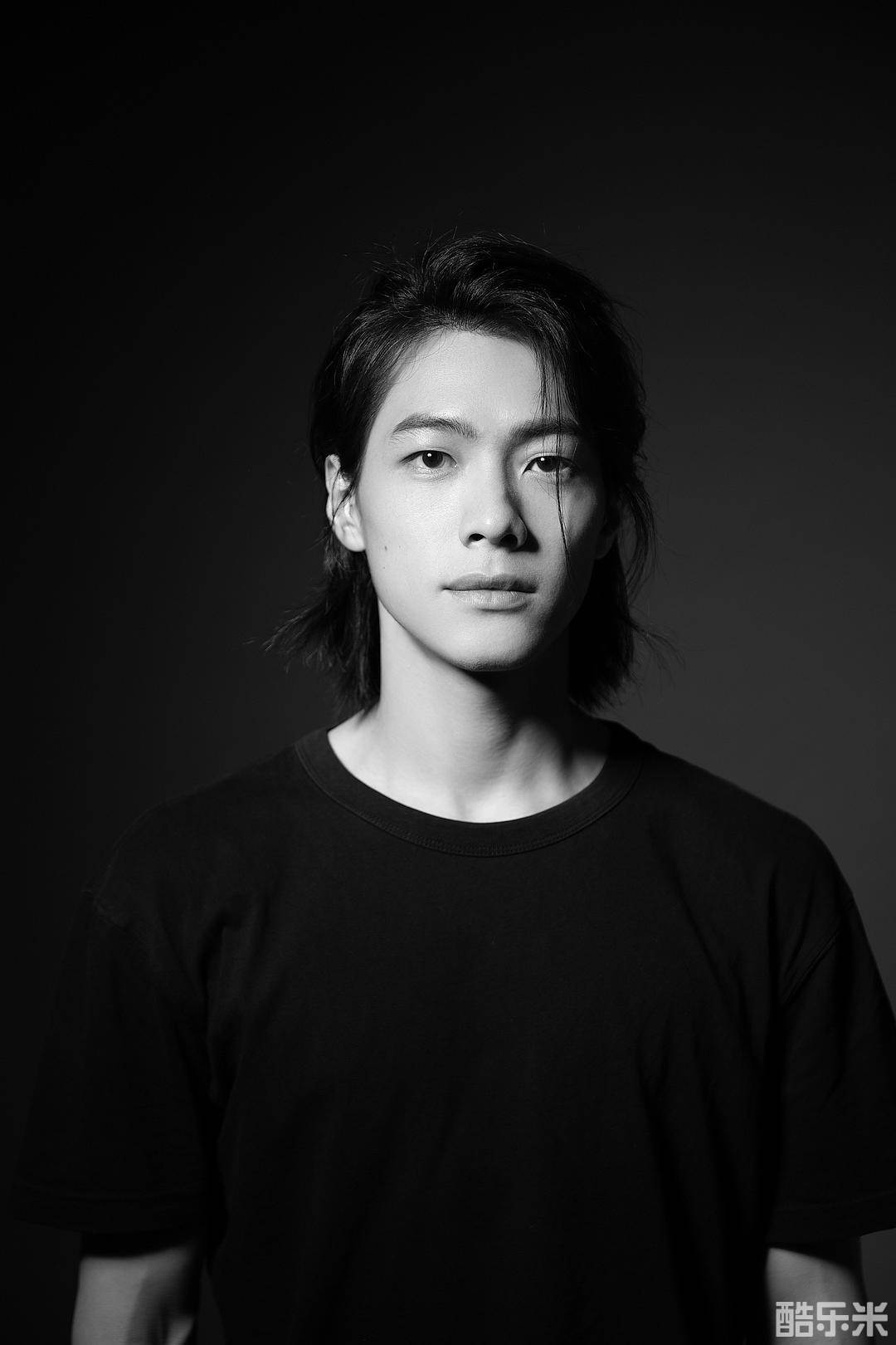蒋昀霖