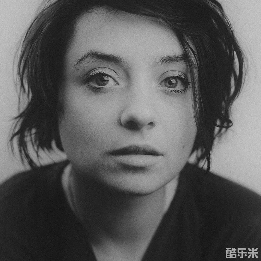 考斯米娜·斯特拉坦