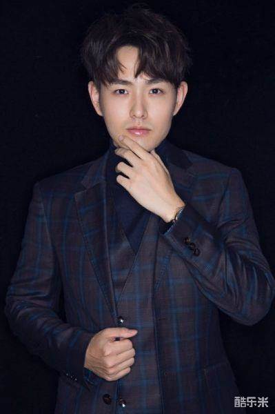 邓男子