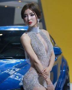 李颖芝