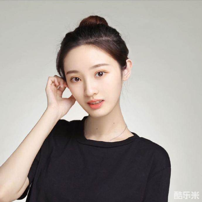 杨潇然