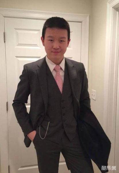 英如镝
