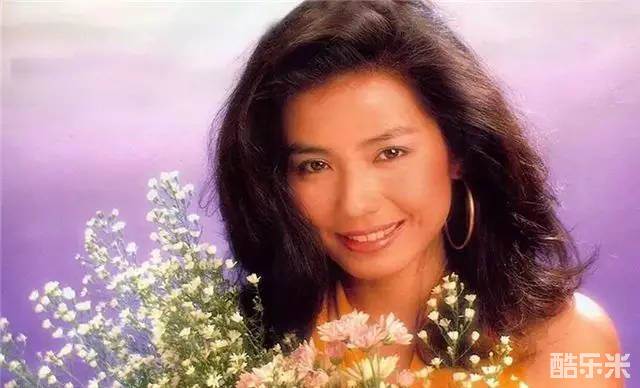 叶芳华