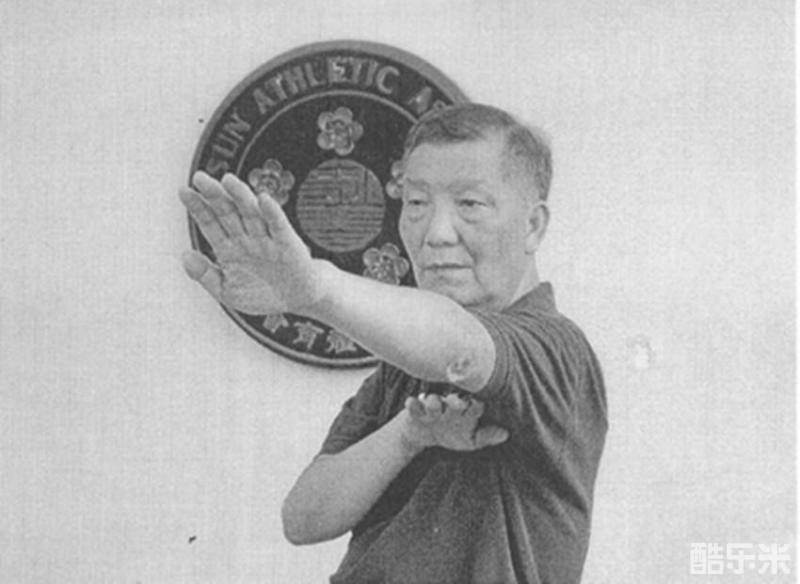 叶正
