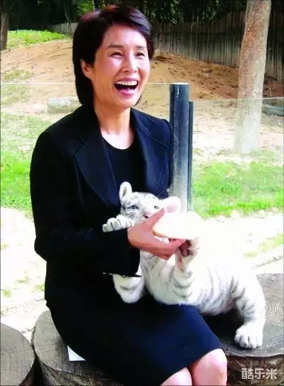 高金素梅