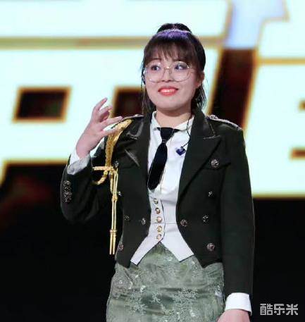 邢晗铭