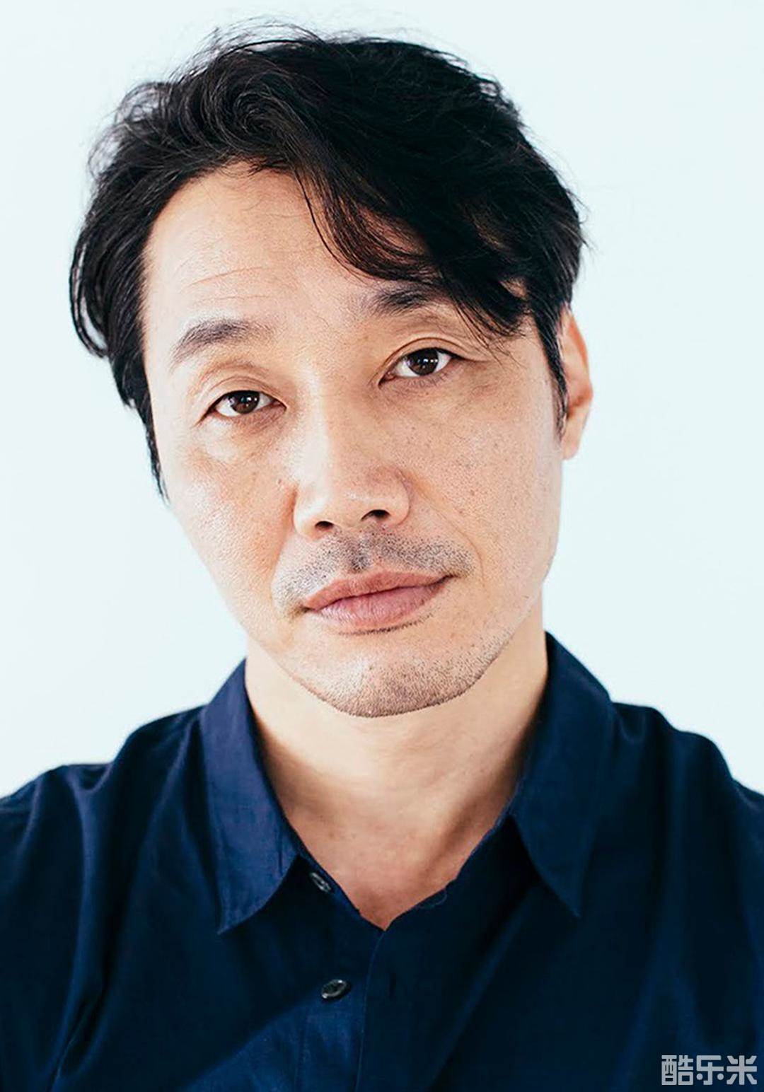 松角洋平