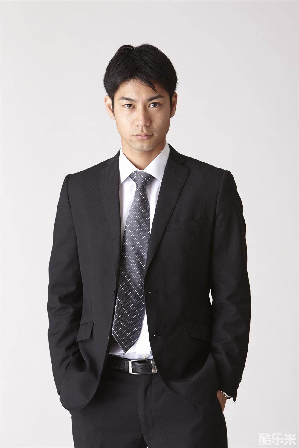 山村宪之介
