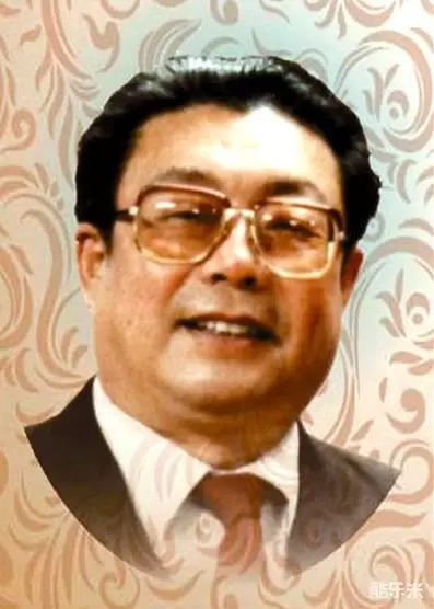 高英培