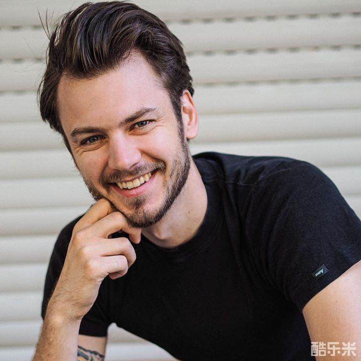 迈克尔·格兰特斯琴