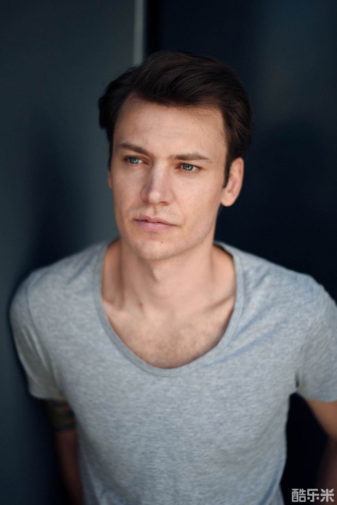 迈克尔·格兰特斯琴