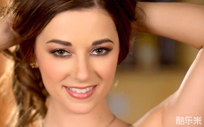 Taylor Vixen