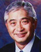 荣毅仁