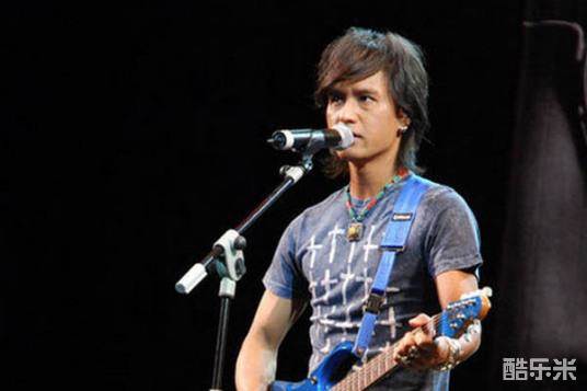 尤秋兴