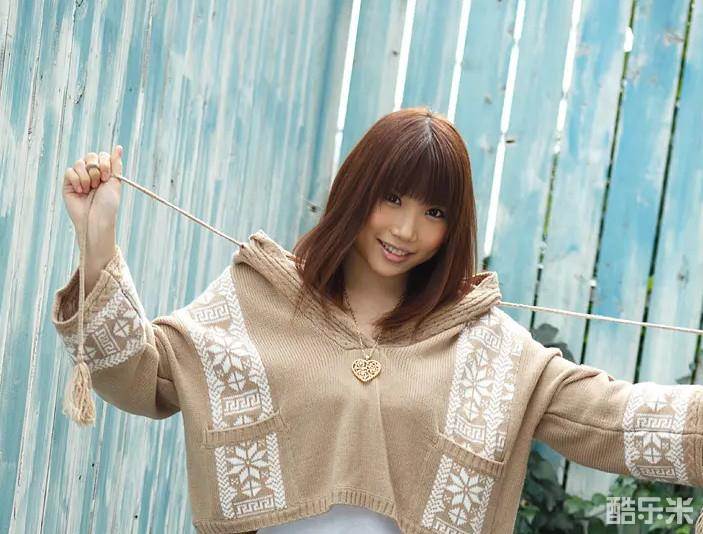 上原保奈美
