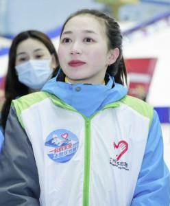 杨伊琳