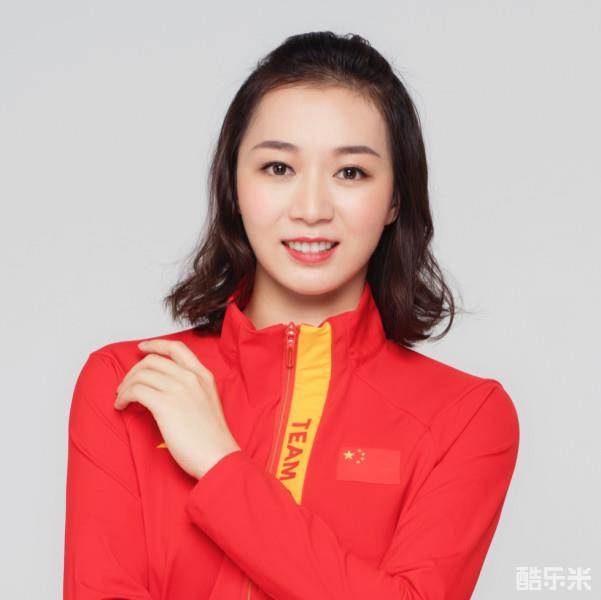 杨伊琳