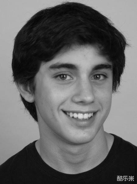 斯科特·施尔斯通