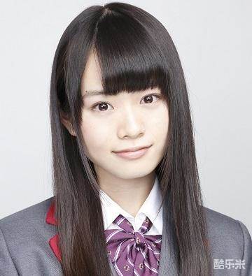 山崎怜奈