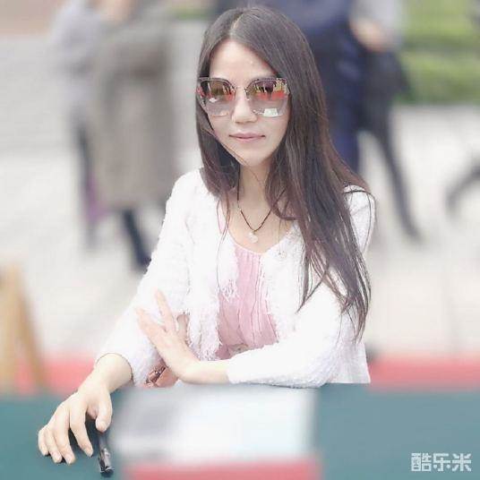 张玉玲