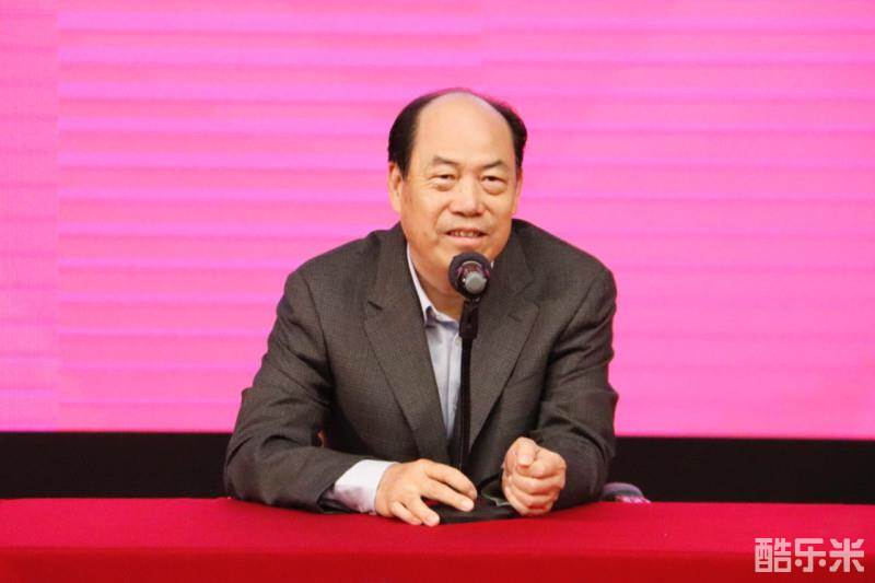 杨国强